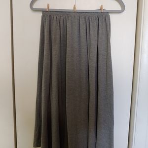 gray midi skirt